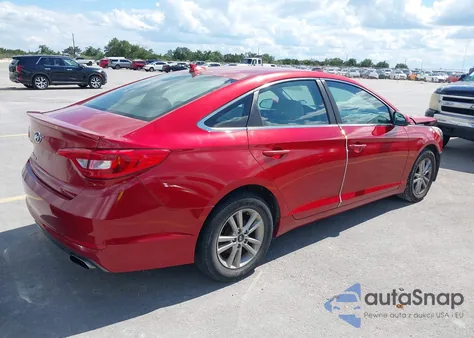 2017 Hyundai Sonata z USA, uszkodzony, nr VIN 5NPE24AFXHH530081